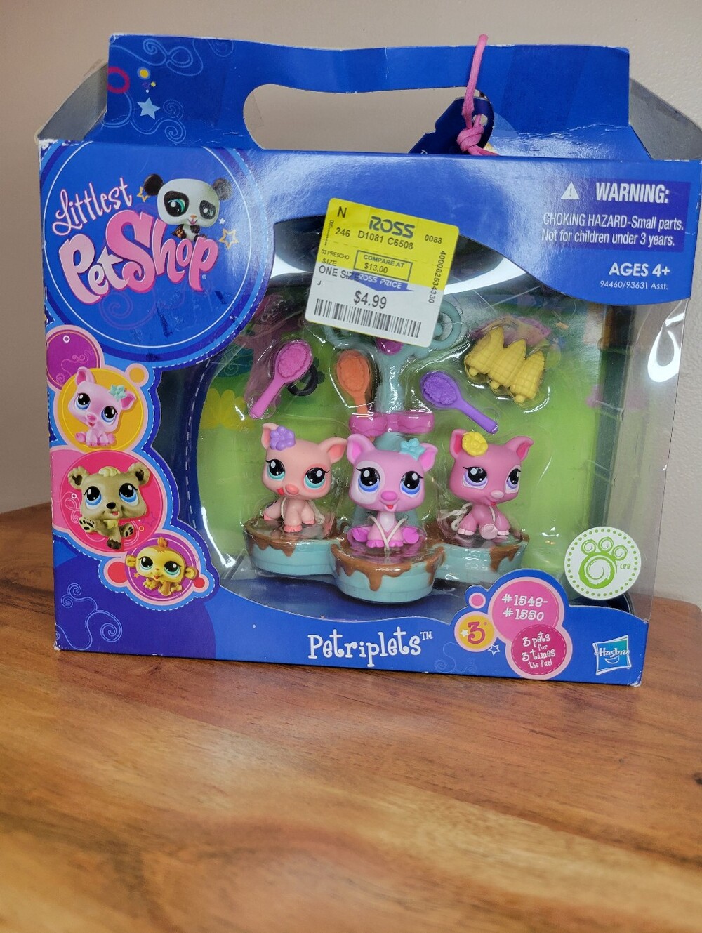 Hasbro Littlest Pet Shop Petriplets Pig Figure 3-Pack #1549 #1548 #1550 NEW 2009